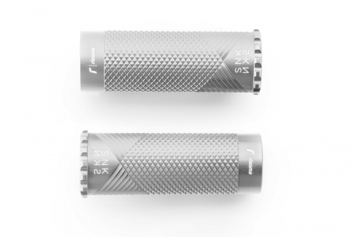 Snake pegs